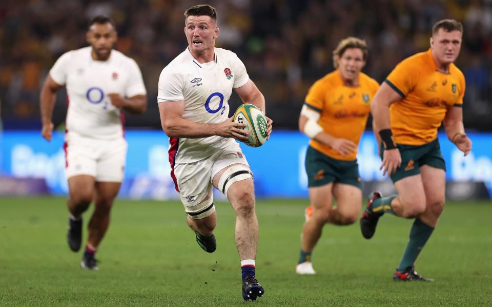 Tom Curry of England makes a break during game one of the international test match series between the Australian Wallabies and England - - Cameron Spencer/Getty Images