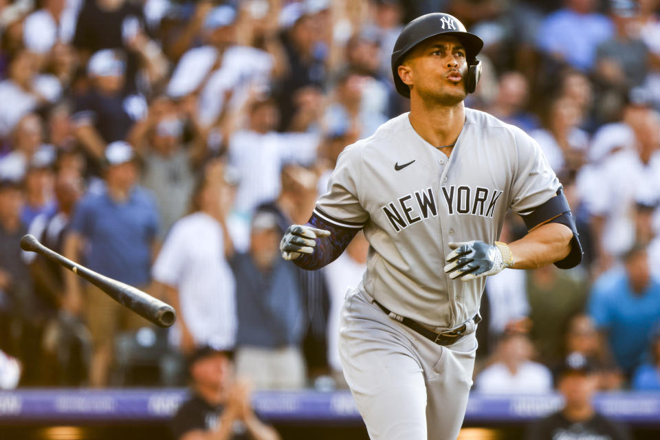 靠著「怪力男」Giancarlo Stanton連兩場開轟，幫助洋基終止連敗。(Photo by Michael Ciaglo/Getty Images)