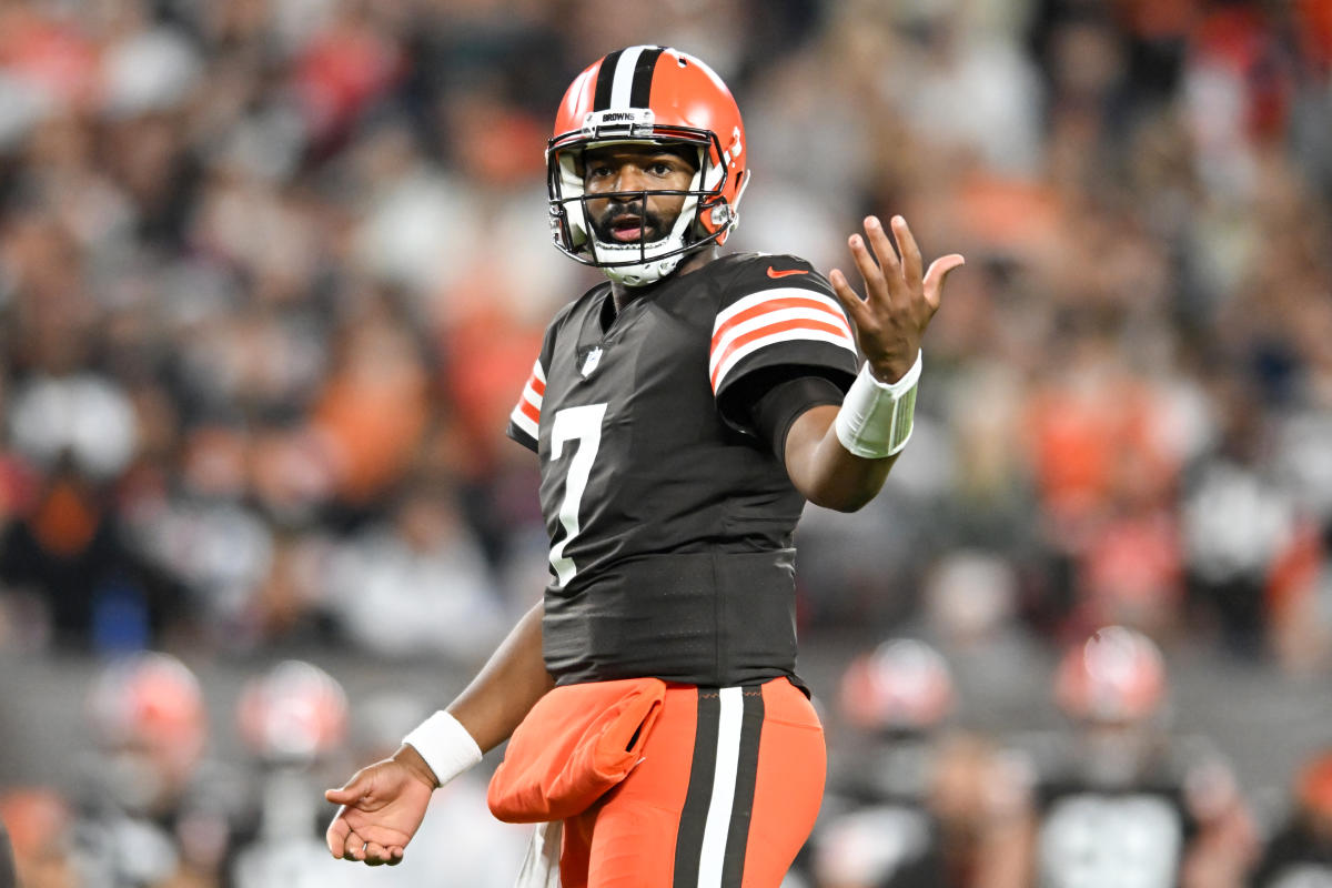 PrizePicks NFL Top Picks NFL Week 10: Jacoby Brissett Takes His Talents To  South Beach