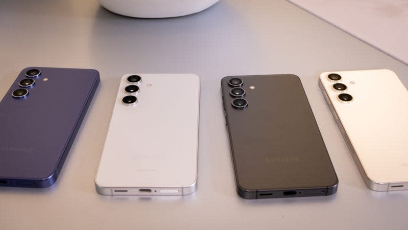 These are the four primary colorways of the Galaxy S24+. - Photo: Florence Ion / Gizmodo