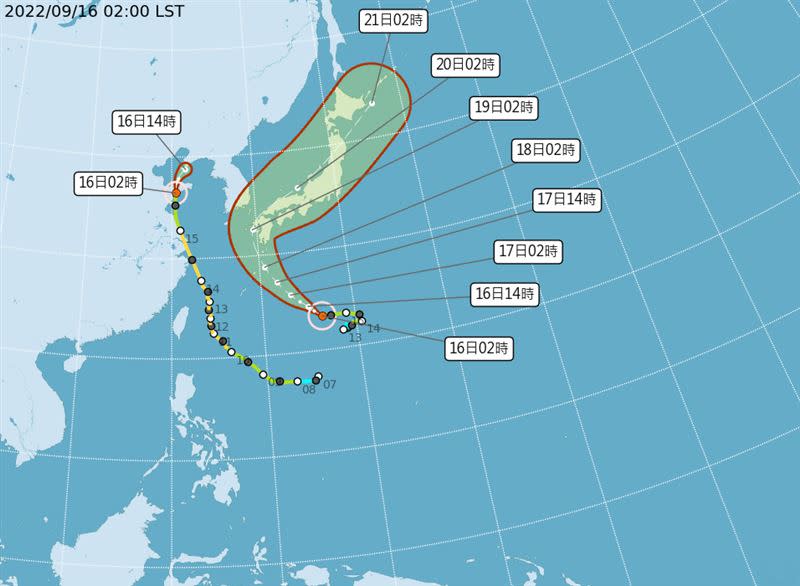 南瑪都增強為中颱，未來預估向西北進行，對台灣沒有直接影響。（圖／中央氣象局）