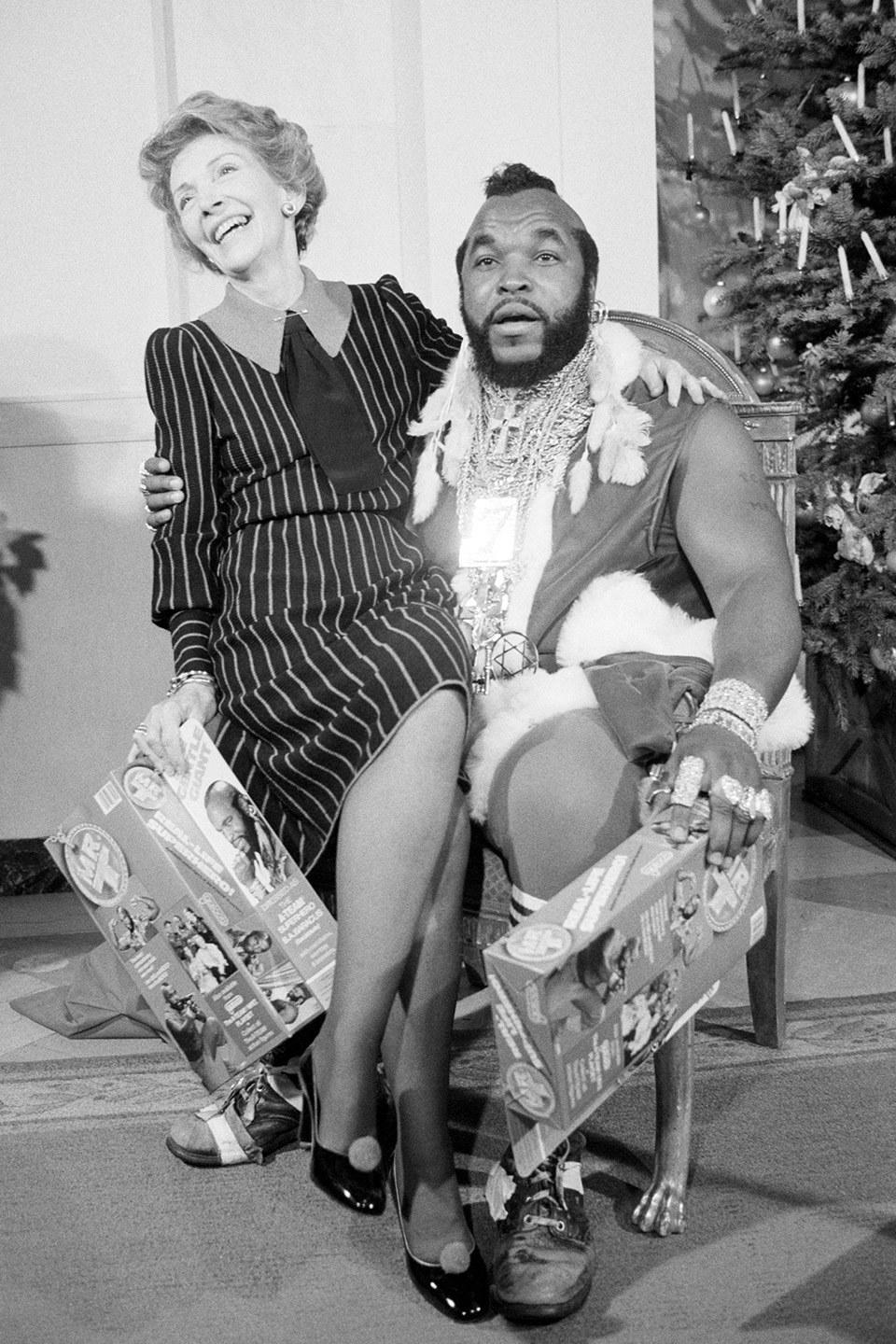 Nancy Reagan poses with <strong>Mr. T.,</strong> her friend via the “Just Say No” campaign, December 1983.