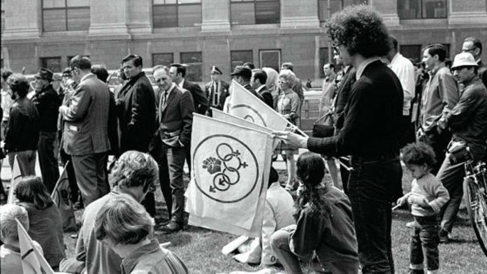 <div class="inline-image__caption"><p>The rally after the 1970 Chicago march at Civic Center (Daley Center).</p></div> <div class="inline-image__credit">Courtesy Gary Chichester</div>