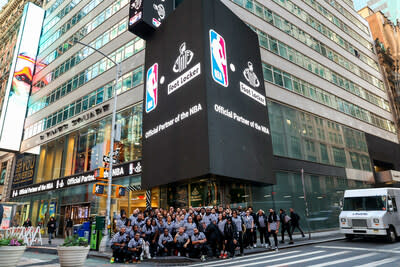 Foot Locker's Game Plan to Win Over Sneakerheads - WSJ