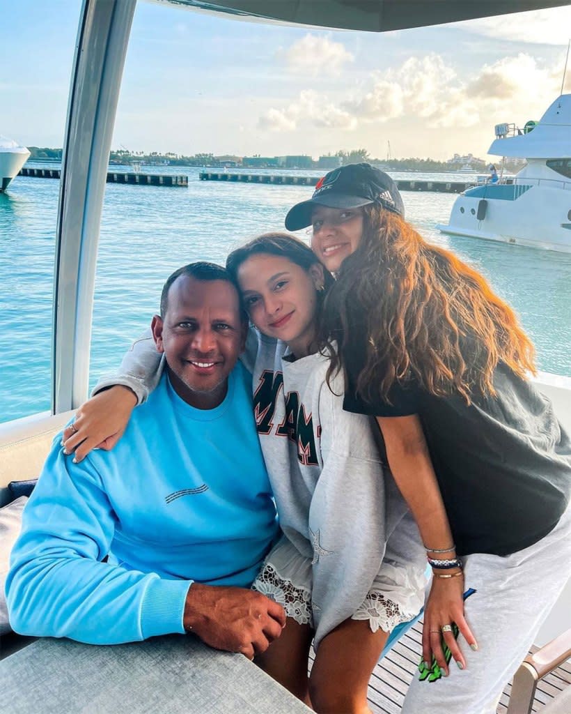 Alex Rodriguez Daughters Natasha and Ella Sweet Family Photo 2