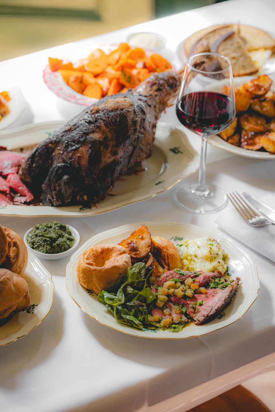 the parakeet london roast dinner