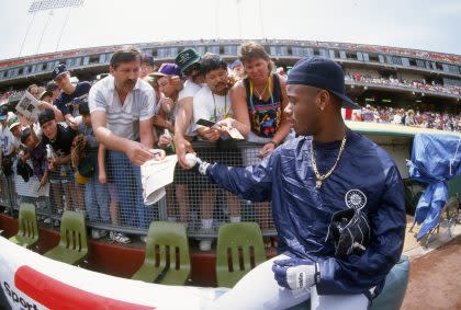 Cool story about why Griffey wrote his hat backwards while playing. An