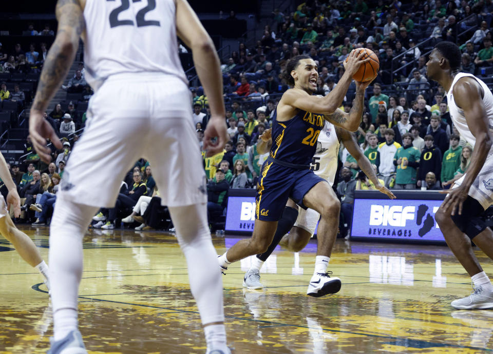 California guard Jaylon Tyson (20) drives against Oregon during the second half of an NCAA college basketball game in Eugene, Ore., Saturday, Jan. 13, 2024. (AP Photo/Thomas Boyd)