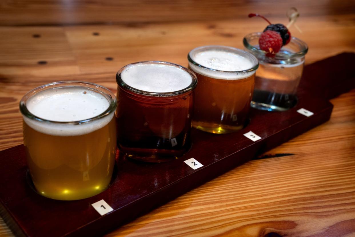 Bascule New England IPA, Agawam American Amber Ale, EP American Pale Ale and flavored hard seltzer from the Crook Point Brewing Company in East Providence.