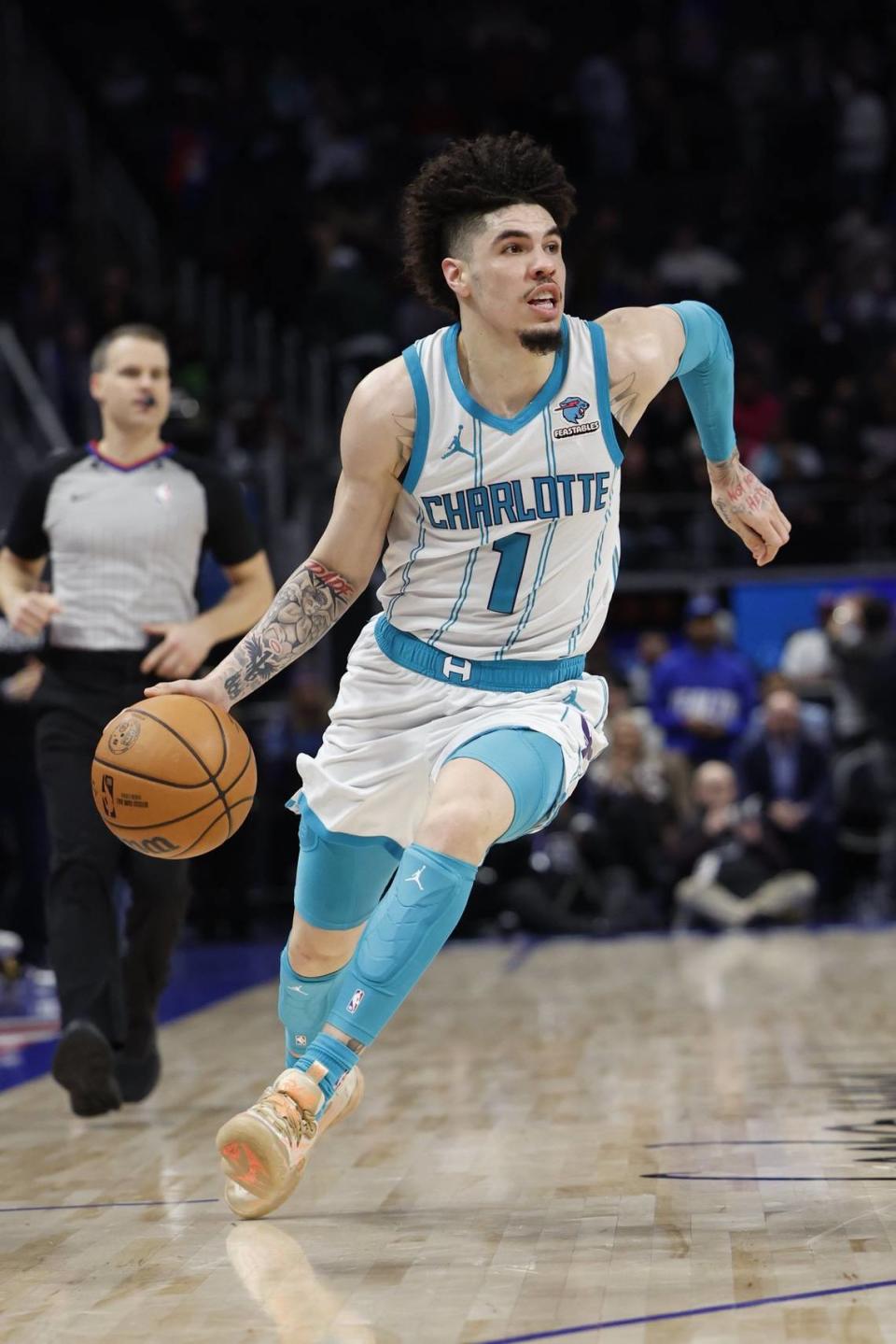 Charlotte Hornets guard LaMelo Ball (1) dribbles in the second half against the Detroit Piston at Little Caesars Arena. Rick Osentoski/USA TODAY NETWORK