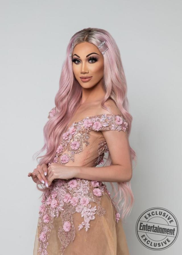 Drag Race Plastique on stealing hearts and (allegedly) tree bark