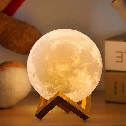 This touch-activated moon lamp is dimmable.