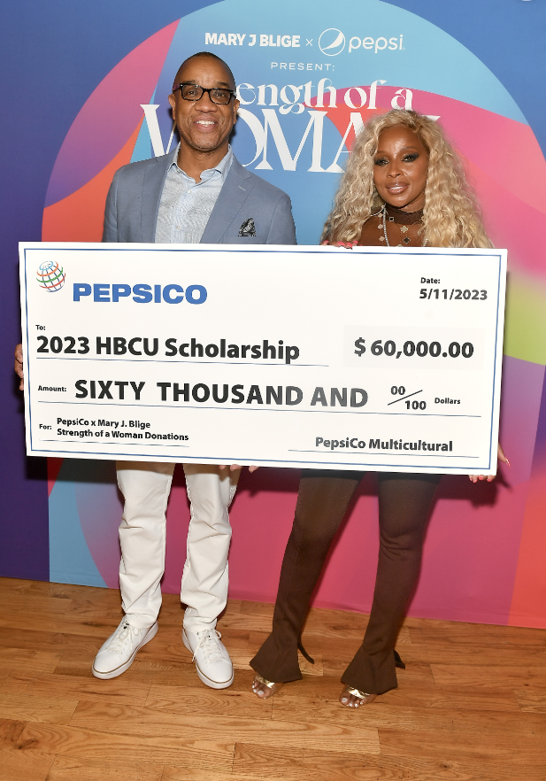 Kent Montgomery and Mary J. Blige