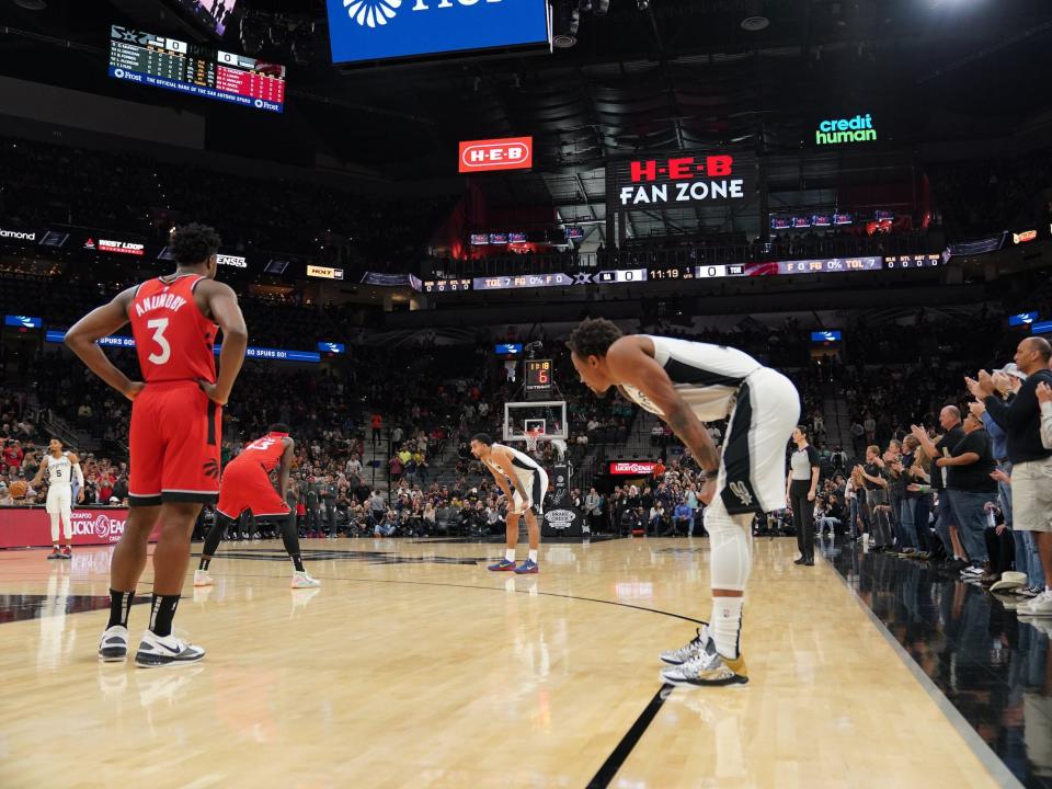 raptors spurs shot clock.JPG