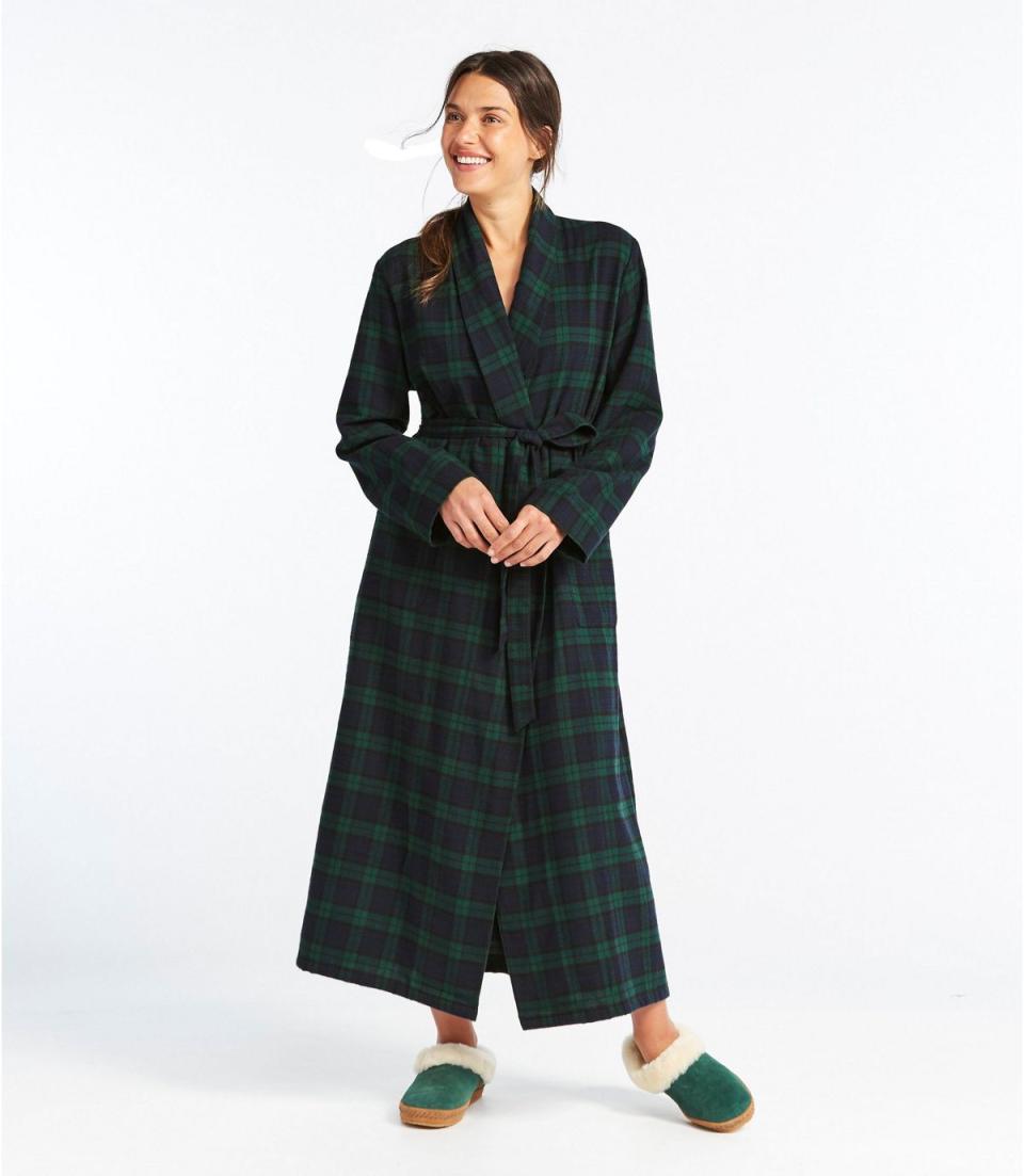 8) Women's Scotch Plaid Flannel Robe