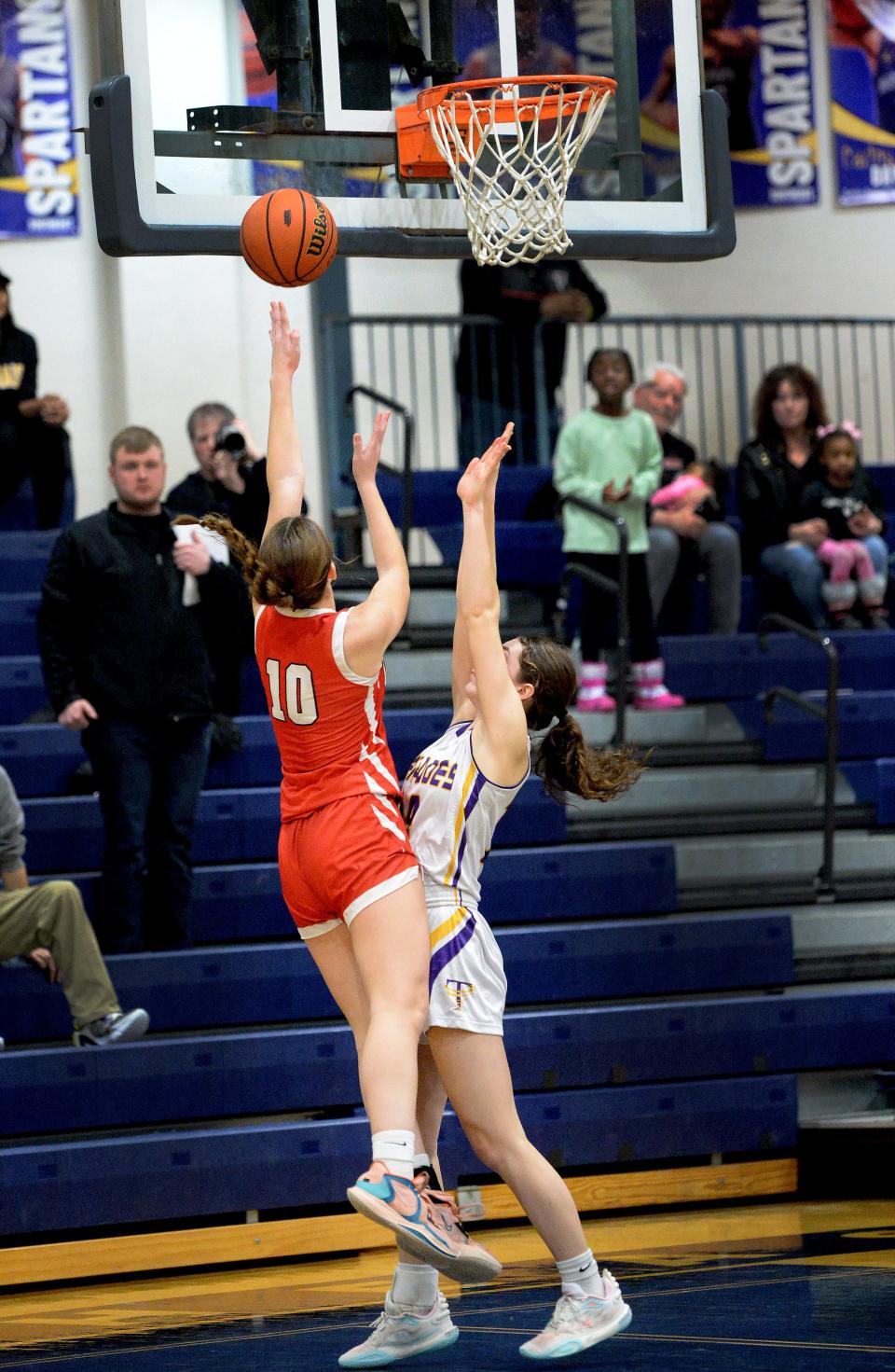 Glenwood's Makenna Yeager scores the winning basket in the last seconds of the game against Taylorville during the 3A Girls Basketball Regional Tournament Friday, February 16, 2024.