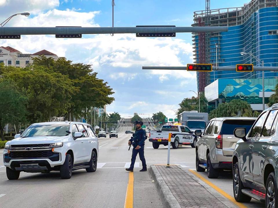 A Fort Lauderdale police officer was shot by a suspect near the Holiday Inn Express on Southeast 17th St. on Thursday morning, March 21, 2024. Pierre Taylor/ptaylor@miamiherald.com,