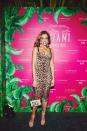 <p>Para apoyar el evento de su familia, la presentadora optó por una pinta clásica de Dolce & Gabbana en estampado de leopardo elegida por su estilista favorita, Claudia Zuleta.</p>