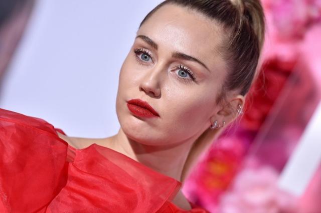 Miley Cyrus Has A Song For Everyone Whos Feeling Sad And Alone Over