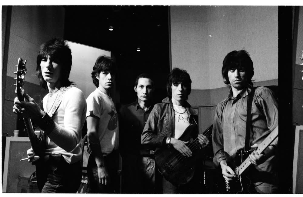 Les Rolling Stones - photographiés par Helmut Newton credit:Bang Showbiz