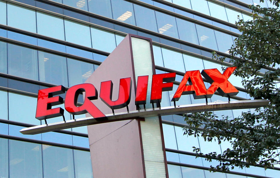 FILE PHOTO: Credit reporting company Equifax Inc. corporate offices are pictured in Atlanta, Georgia, U.S., September 8, 2017. REUTERS/Tami Chappell/File Photo