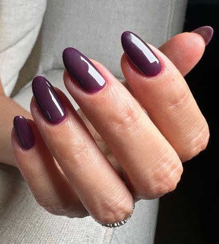 <p>Kim Truong Instagram</p> Plum nails on Kourtney Kardashian