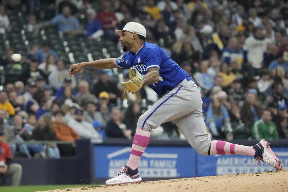 Kansas City Royals relief pitcher Jose Cuas throws during the third inning of a baseball game against the Milwaukee Brewers Sunday, May 14, 2023, in Milwaukee. (AP Photo/Morry Gash)