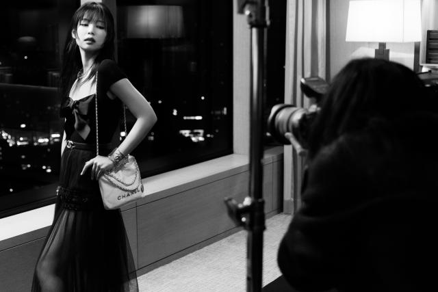 See A Different Side Of Jennie In Her Chanel 22 Campaign Film