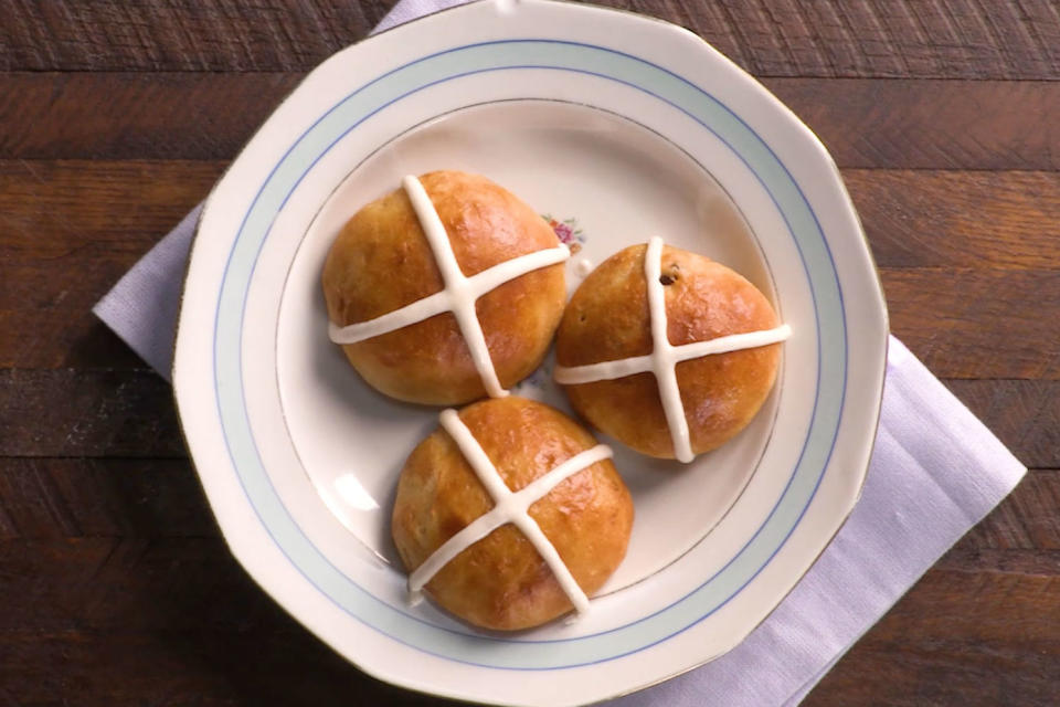 Hot Cross Buns