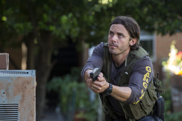 “Triple 9” – Casey Affleck als Polizist im Sumpf des Verbrechens (Bild: Universum Film)