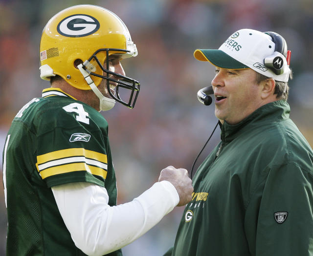 Green Bay Packers Qb Brett Favre And Coach Mike Holmgren Sports