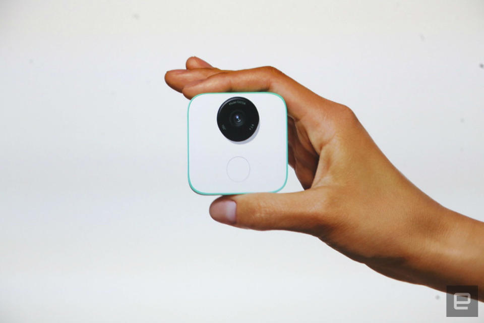Google is rolling out an update for Clips, its hands-free camera that