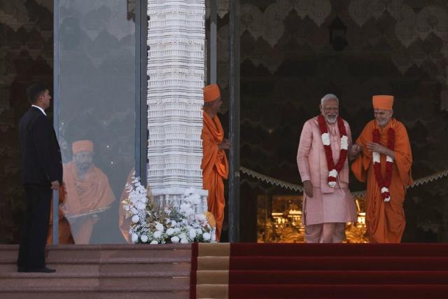 India's Modi opens Hindu temple in Muslim UAE as election nears