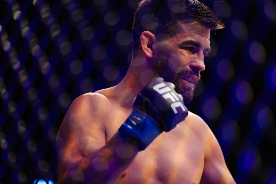 LAS VEGAS, NEVADA - DECEMBER 11: Dominick Cruz prepares to face Pedro Munhoz of Brazil in their bantamweight  fight during the UFC 269 event at T-Mobile Arena on December 11, 2021 in Las Vegas, Nevada. (Photo by Carmen Mandato/Getty Images)