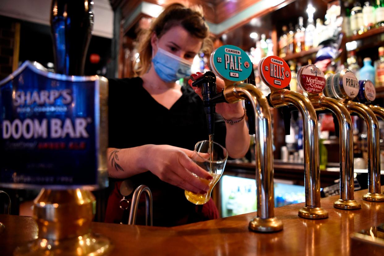 <p>Pubs face huge taxes</p> (AFP via Getty Images)