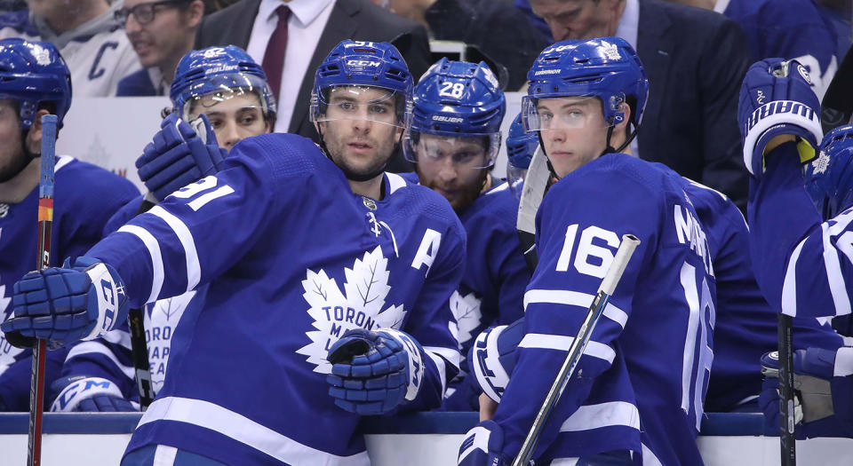 Tavares, left, and Marner starred on the same line for the Maple Leafs in 2018-19. (Tom Szczerbowski-USA TODAY Sports)