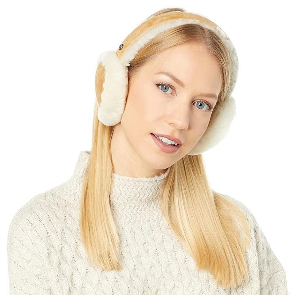 7) Women’s Sheepskin Bluetooth Earmuffs