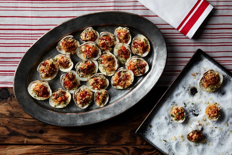 Clams Casino with Bacon and Bell Pepper