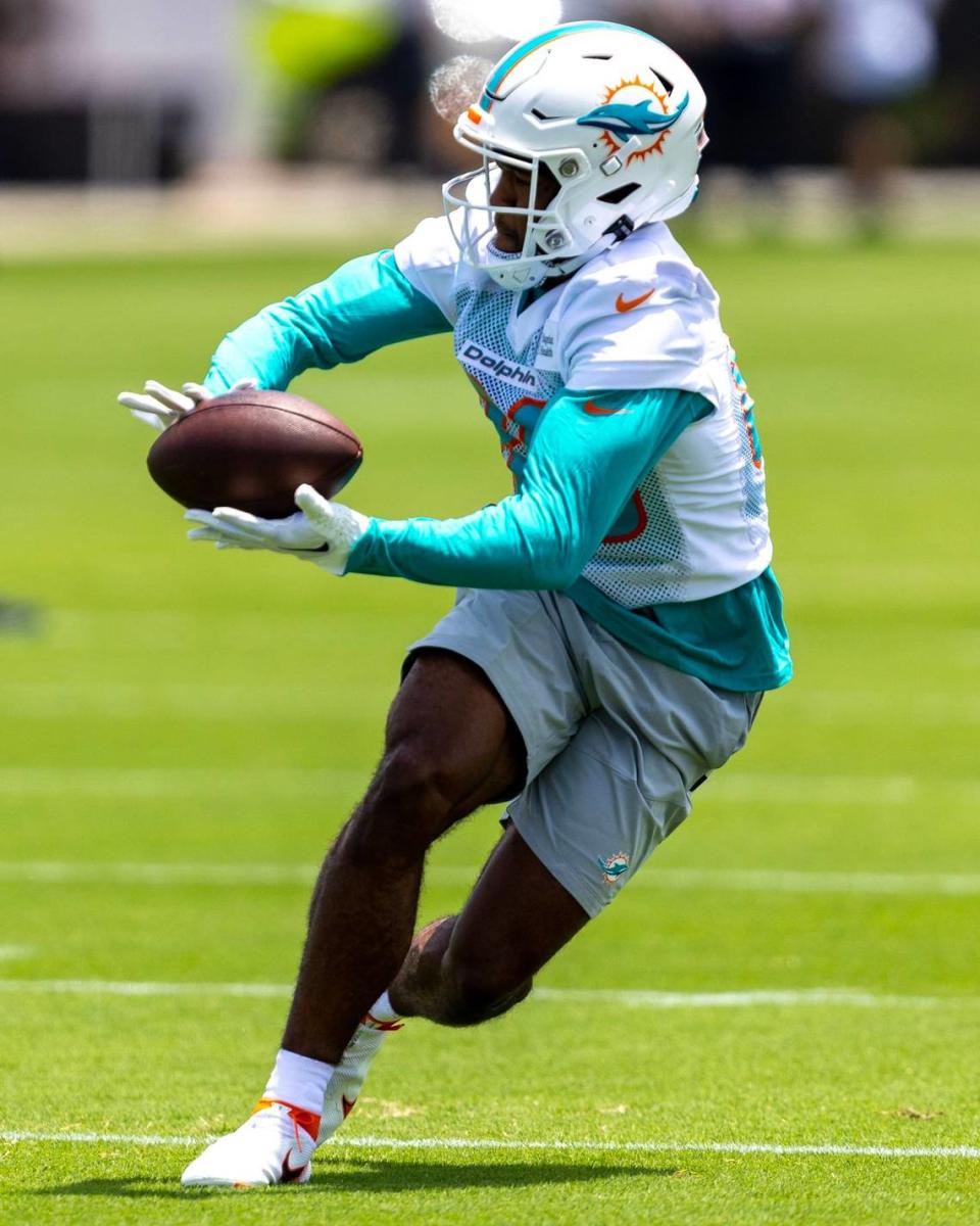 Rookie Charles Hall (88) makes a catch during 2023 Miami Dolphins Rookie Minicamp practice at Baptist Health Training Complex in Miami Gardens, Florida, on Friday, May 12, 2023. D.A. Varela/dvarela@miamiherald.com