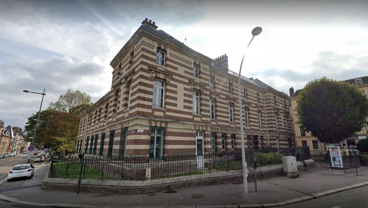 Le tribunal judiciaire de Dieppe. - Google streetview