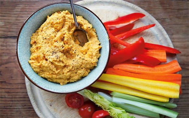 Carrot and hummus dip