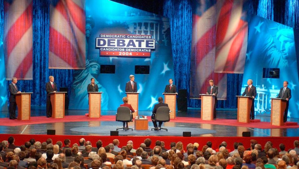 Bob Graham, on the left, participates in a Democratic primary debate in New Mexico on 4 September 2003 (Getty Images)