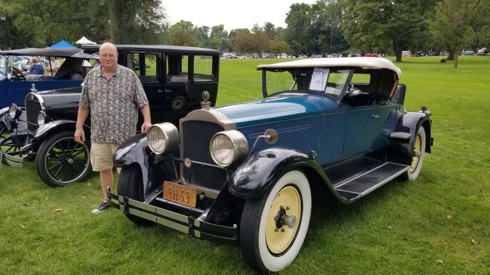 packards at 2023 orphan car show ypsilanti michigan