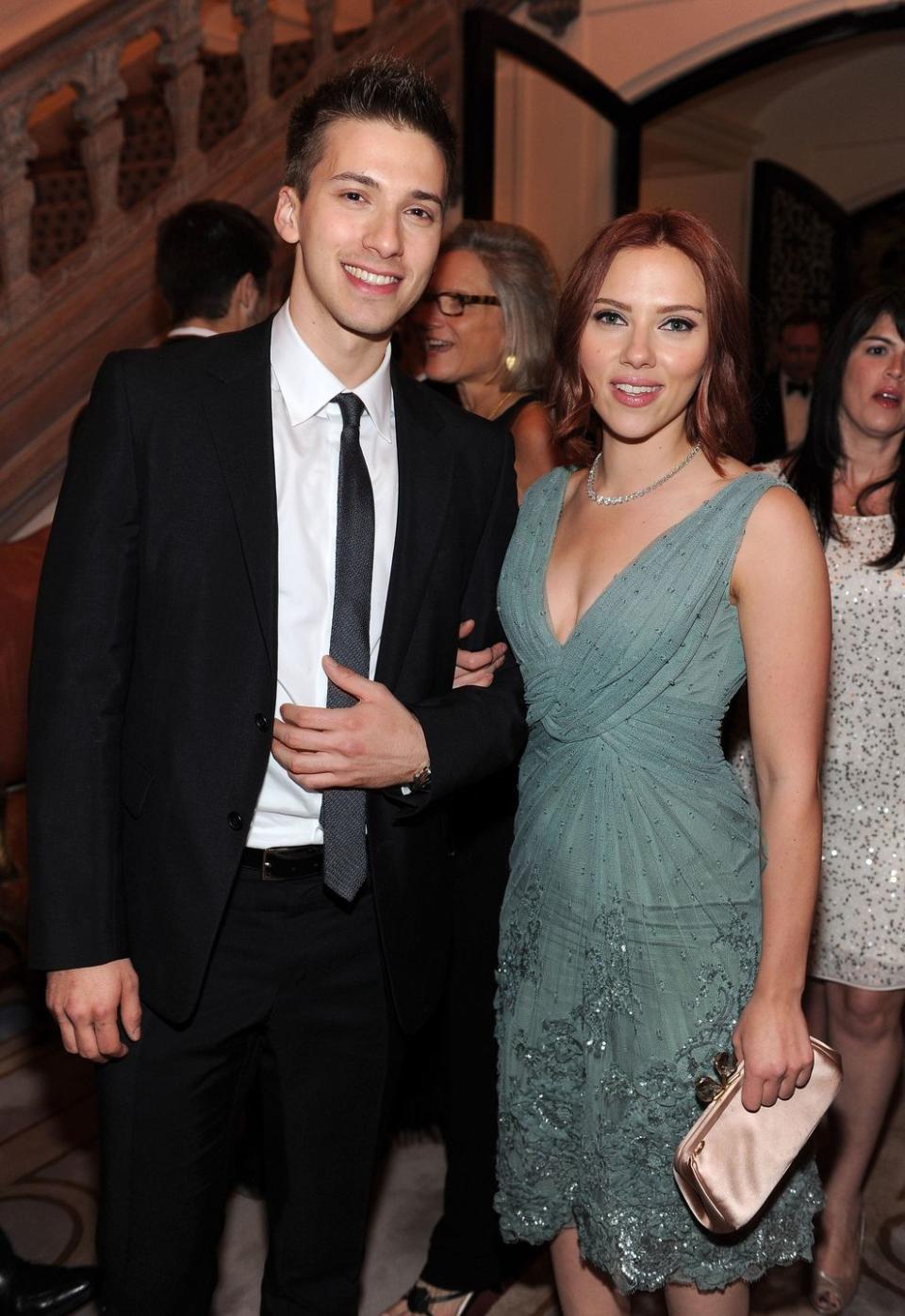 8) Hunter and Scarlett Johansson