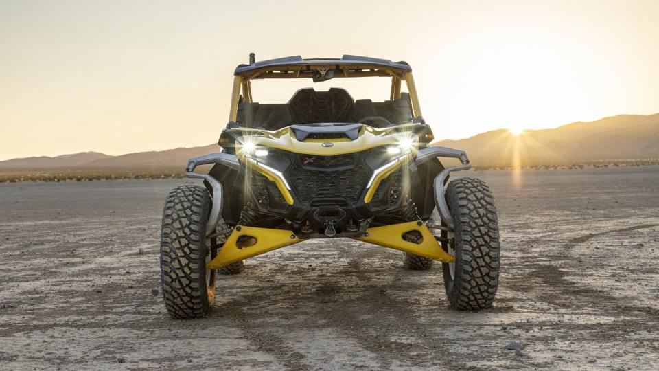 can am maverick r launch photos