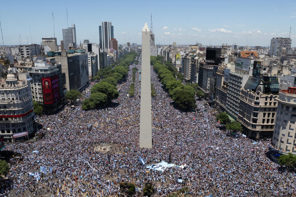 BUENOS AIRES - ARGENTINA, DECEMBER 20: An aerial view of a massive crowd celebrating their nationâs third World Cup victory, in the capital Buenos Aires, Argentina on December 20, 2022. On Sunday, Messi-led Argentina beat France 4-2 on penalties in Qatar to bag the nation's third FIFA World Cup title. (Photo by Martin Cossarini/Anadolu Agency via Getty Images)