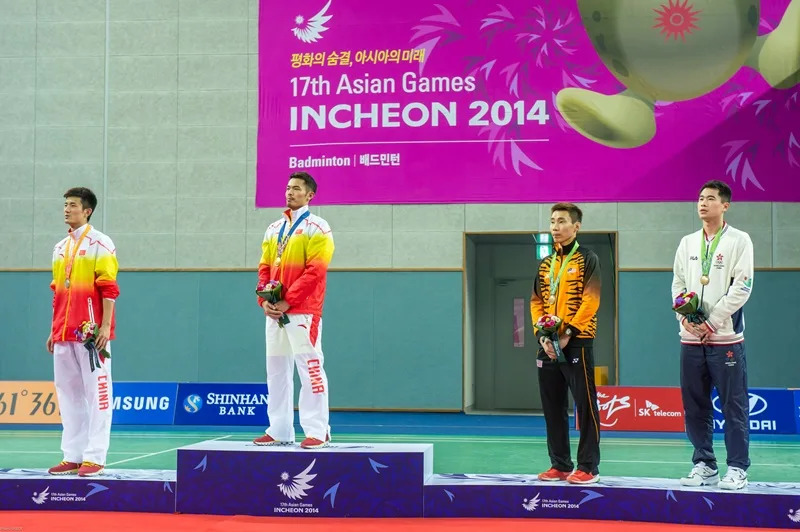 魏楠（右一）於仁川贏得香港男單至今唯一的亞運獎牌。（圖片來源：體路資料庫）