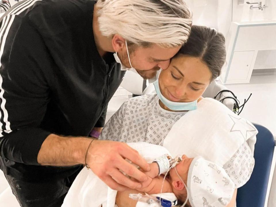 Thompson was left with a litany of physical and mental health issues after the birth of her son (Instagram @louise.thompson)