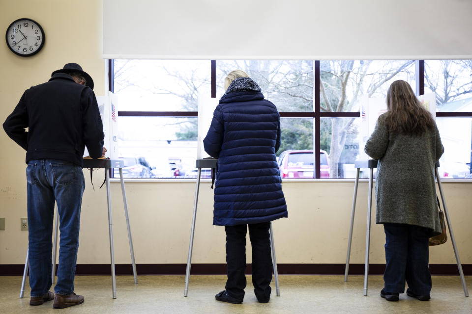 Voters In 14 States Head To The Polls On Super Tuesday