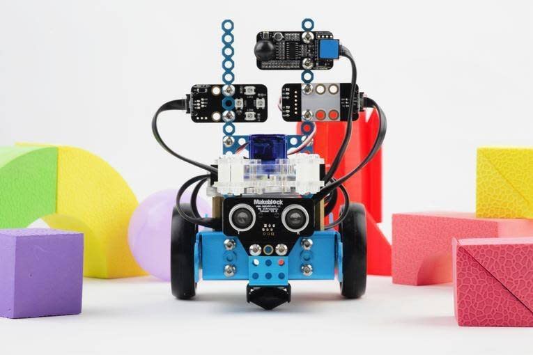 Create your own friend with Makeblock’s mBot kit: Makeblock